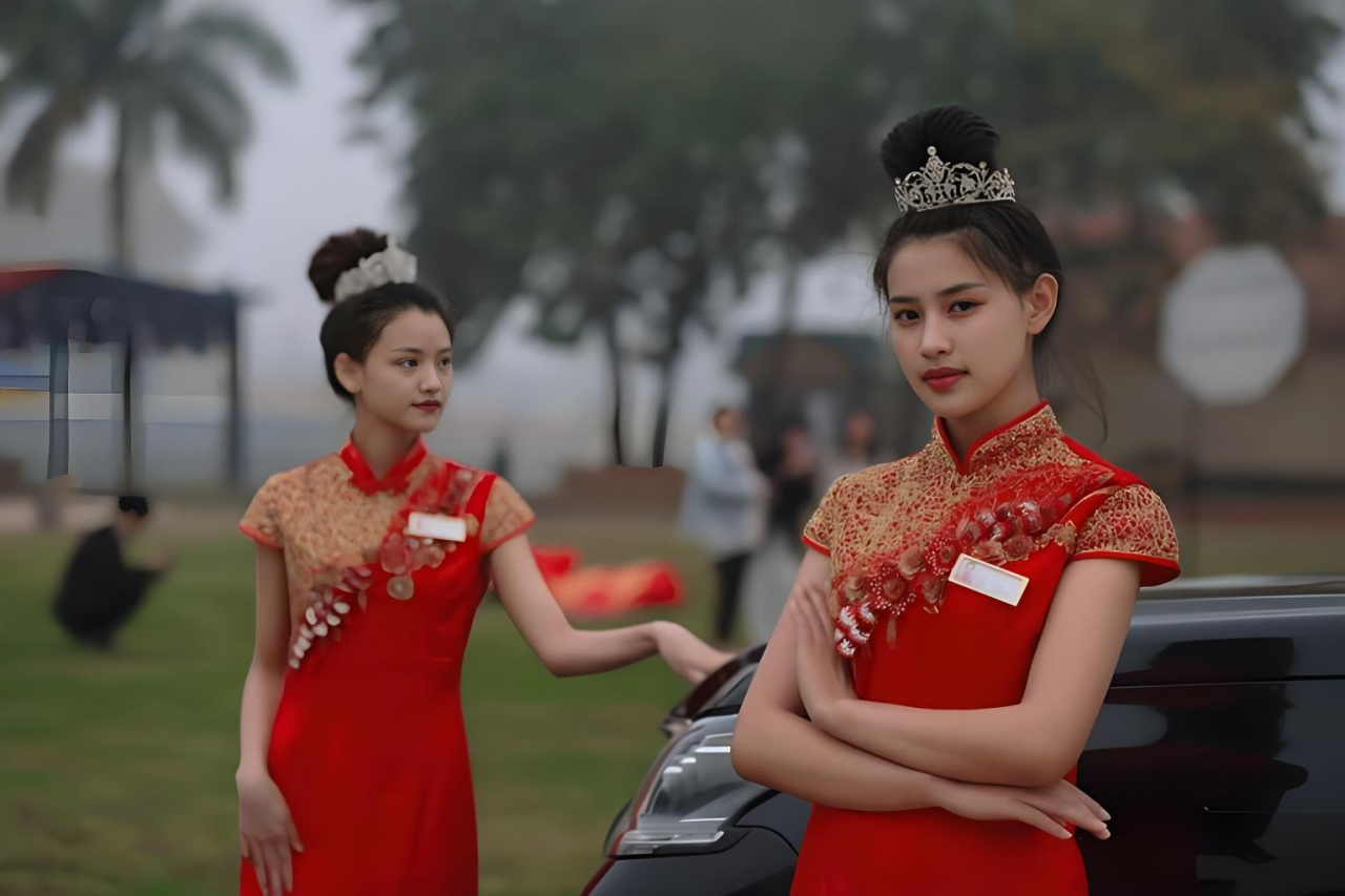 华纳公司客服经理